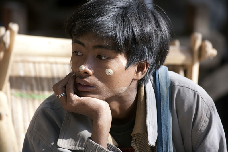 Tired_Hawker